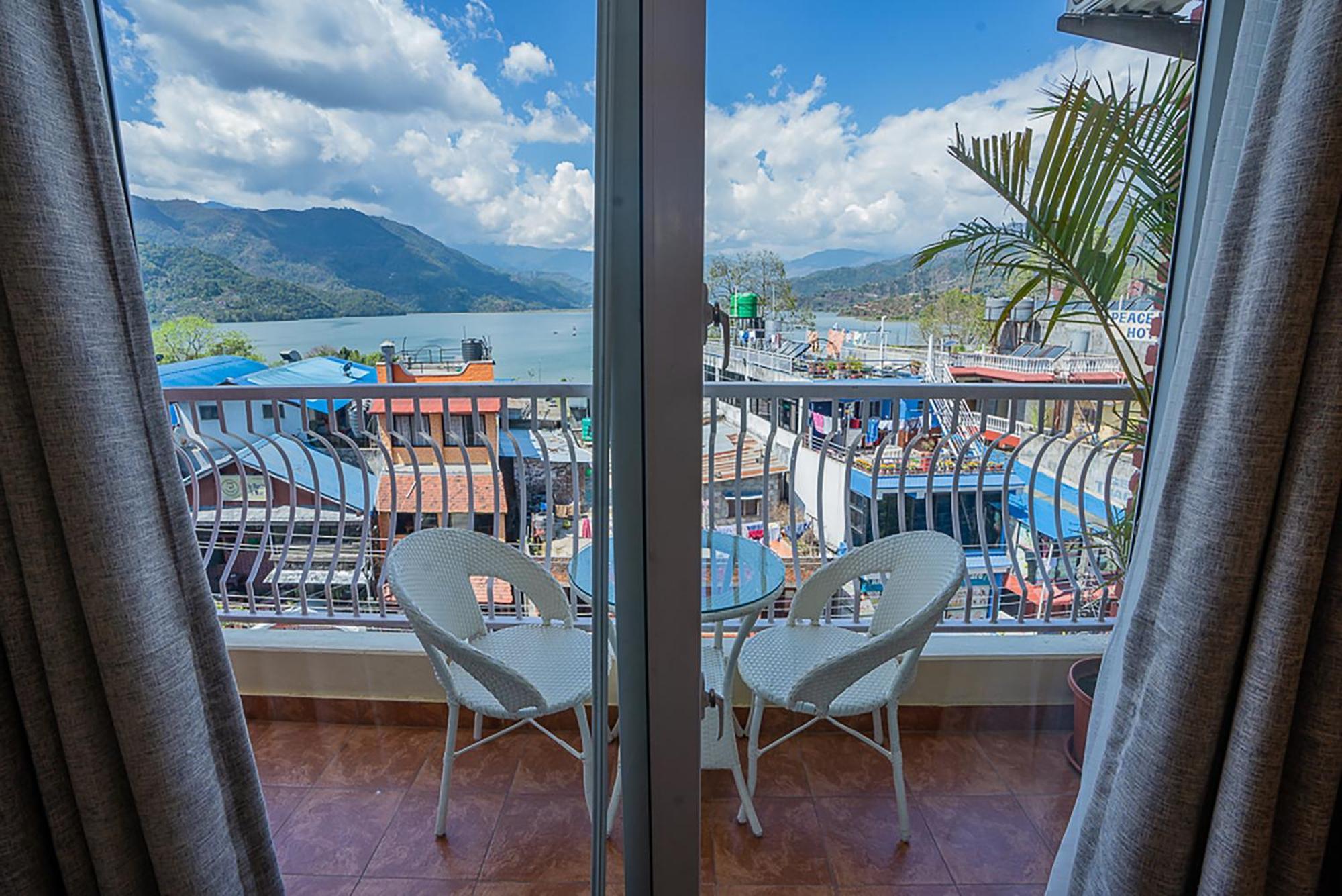 Himalayan Glory Inn Pokhara Eksteriør billede